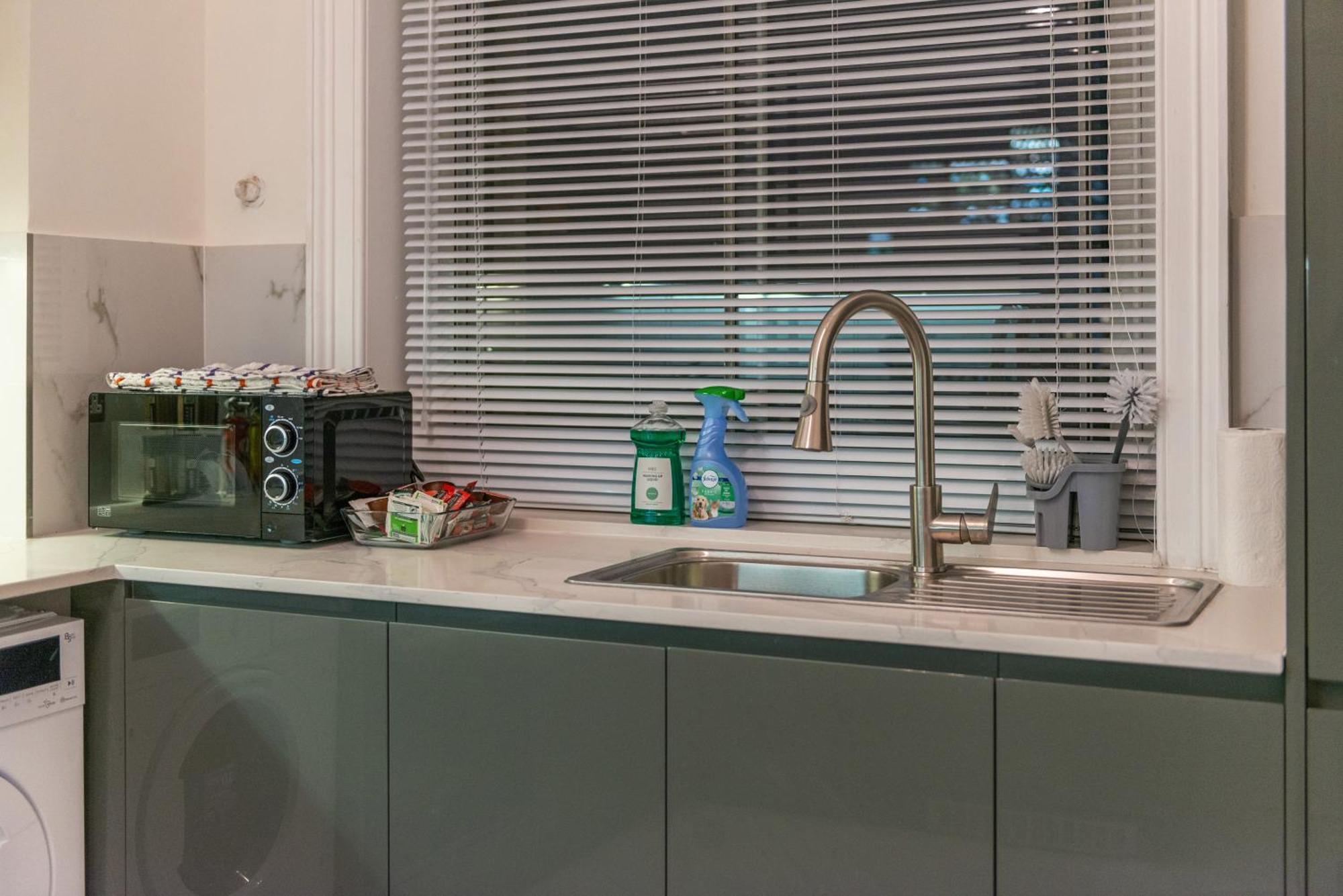 5H Modern Elegance 1-Bedroom City Living In Londres Extérieur photo